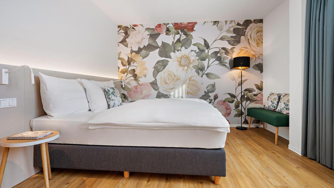 Hey Lou Hotel Karlsruhe Messe راينشتيتن المظهر الخارجي الصورة